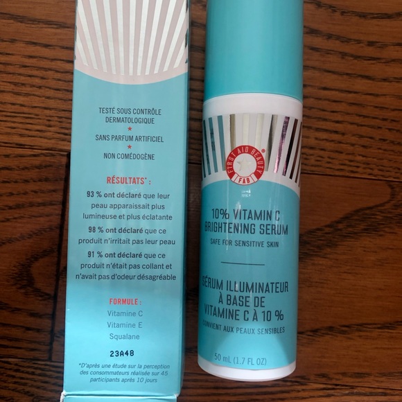 First Aid Beauty 10% Vitamin C Brightening Serum 50ml Sensitive Skin Safe - Picture 6 of 6